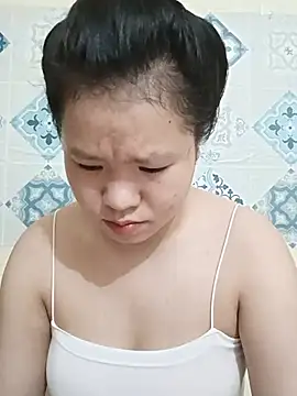Seraphinahh online show from 06-26-26, 08:52