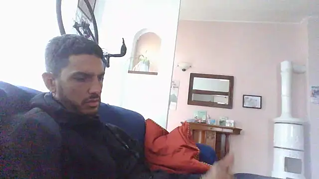 Snapshot of Bucefalo2024 chatting on 05-06-26, 06:52 Bucefalo2024 online show from 05-06-26, 06:52