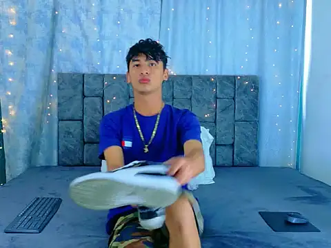 IhanKing online show from 05-21-26, 06:37