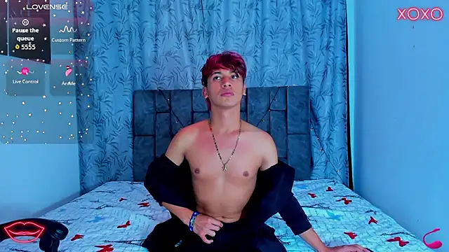 IhanKing online show from 07-12-26, 07:38