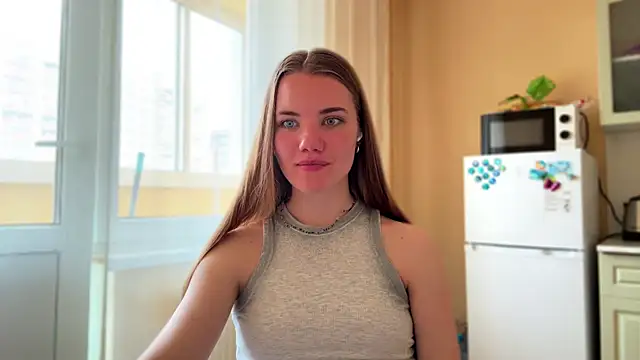 Snapshot of doana_bebriti chatting on 04-14-26, 12:11 doana bebriti online show from 04-14-26, 12:11