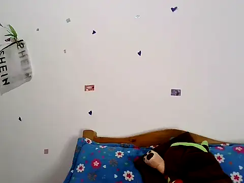 magic trans girl online show from 04-28-26, 02:10