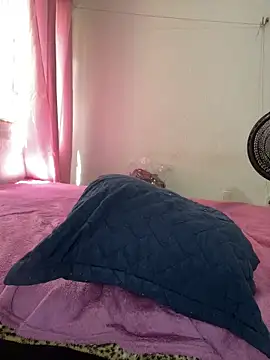 BabyDiferenciada01 online show from 04-17-26, 01:36