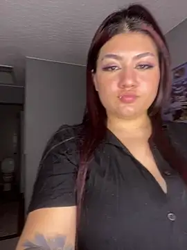 Mia2024 online show from 04-19-26, 03:28