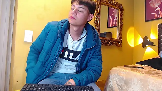 luckk  online show from 04-19-26, 06:13