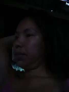 Snapshot of _sweetbabe23 chatting on 06-06-26, 02:27 sweetbabe23 online show from 06-06-26, 02:27