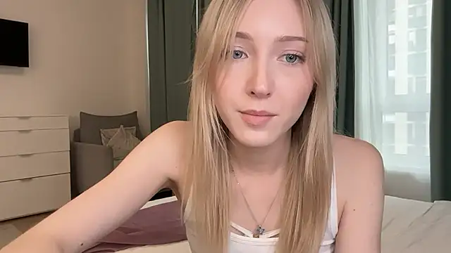 Kattie Petite online show from 05-07-26, 03:17