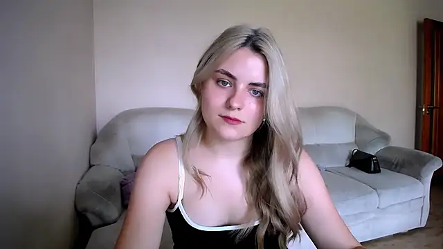  shy sabrina   online show from 07-04-26, 12:00