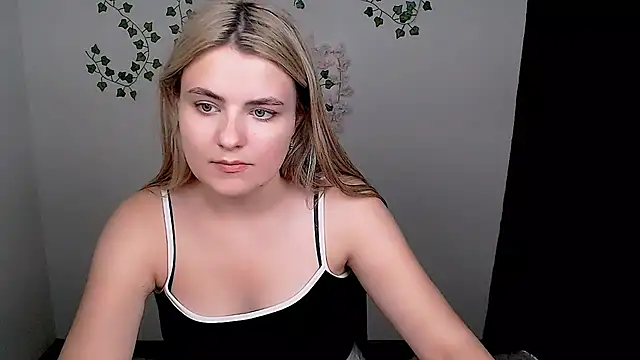  shy sabrina   online show from 07-07-26, 01:15