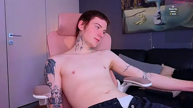 JusttJustin online show from 04-17-26, 08:12