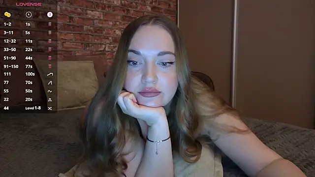 LeryKiss online show from 04-21-26, 12:33