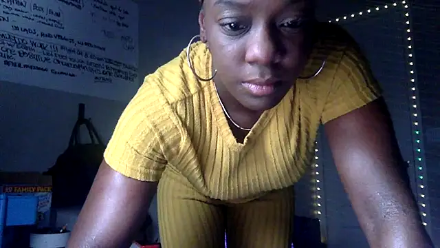 MistressTiny online show from 04-20-26, 07:04