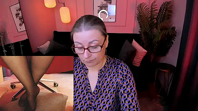 Snapshot of Alexandra_Kind chatting on 04-29-26, 08:48 Alexandra Kind online show from 04-29-26, 08:48