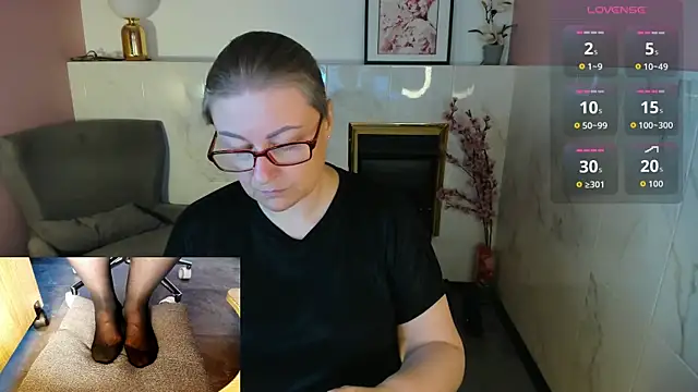 Alexandra Kind online show from 07-30-26, 08:41