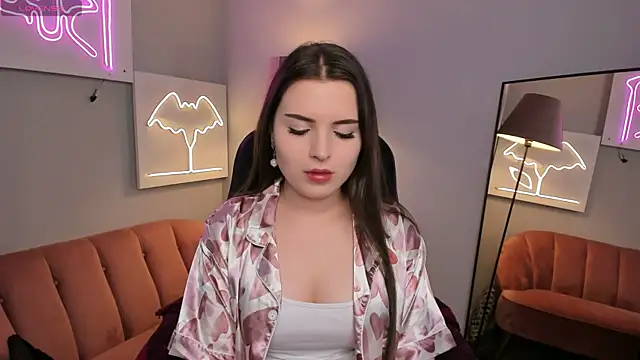 Snapshot of AliceLiador_ chatting on 06-01-26, 02:52 AliceLiador online show from 06-01-26, 02:52