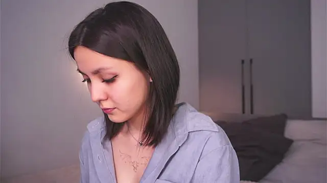 ElviraGounder online show from 04-20-26, 05:54