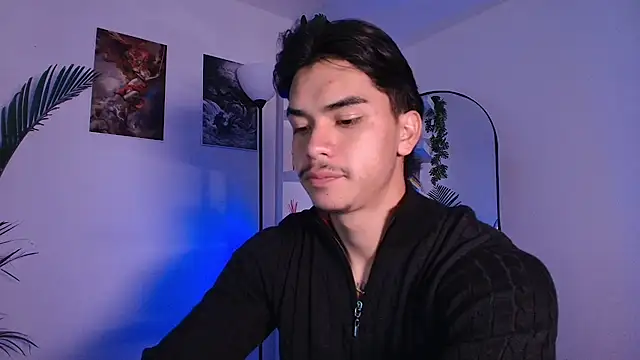 Snapshot of andyypalmer_ chatting on 07-16-26, 04:40 andyypalmer online show from 07-16-26, 04:40