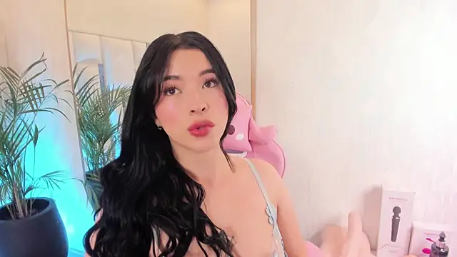 imnikaa  online show from 06-22-26, 12:35