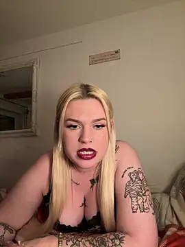 BlondeChaya online show from 04-17-26, 10:13