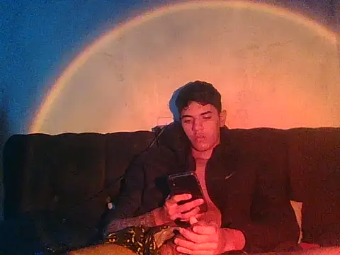 Kisandrel online show from 04-25-26, 10:51