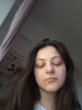  Mikky lil  online show from 06-12-26, 03:44
