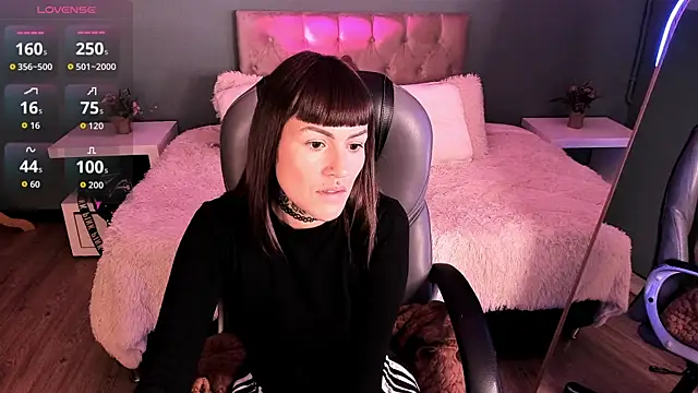 Kim Jeins666  online show from 05-25-26, 01:06
