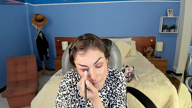 Kim Jeins666  online show from 07-11-26, 12:52