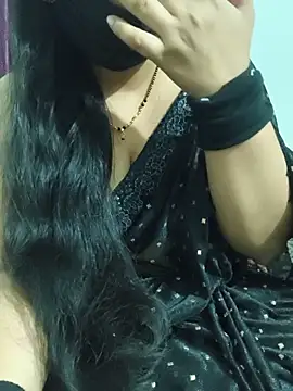 Snapshot of sweetylove01 chatting on 06-02-26, 05:48 sweetylove01 online show from 06-02-26, 05:48