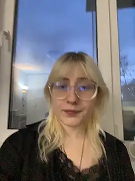 Blondie Picxel   online show from 04-21-26, 04:12