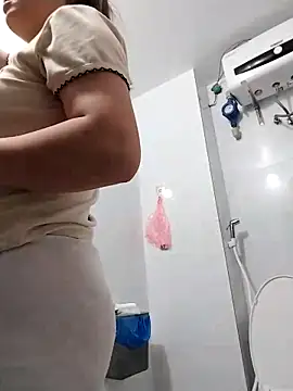 Cong2211 online show from 04-18-26, 10:32