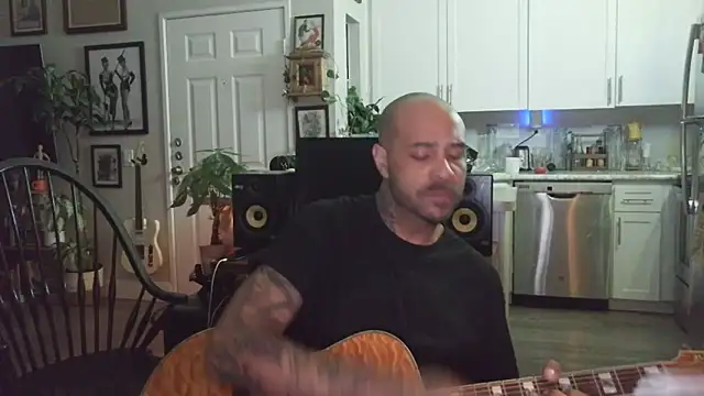 bbcdelux online show from 04-19-26, 08:02