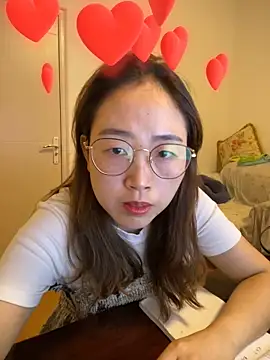 Snapshot of siler25 chatting on 06-05-26, 01:23 siler25 online show from 06-05-26, 01:23
