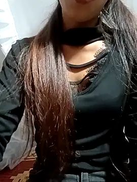 Elena Mia online show from 07-28-26, 11:17