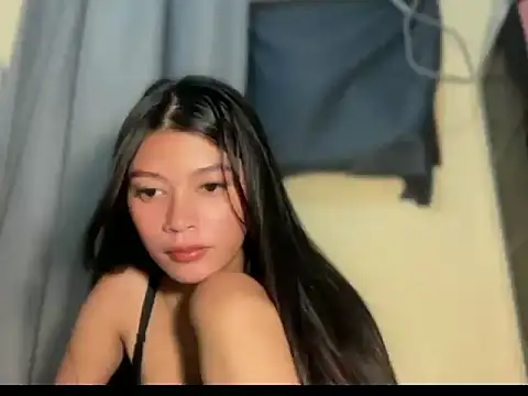 Snapshot of imyourcheska chatting on 05-15-26, 01:40 imyourcheska online show from 05-15-26, 01:40