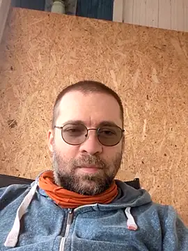 gayboyx77 online show from 04-16-26, 11:55