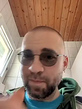 gayboyx77 online show from 04-19-26, 10:25