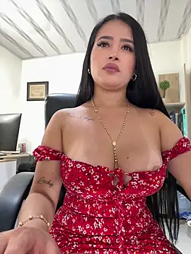 Snapshot of Sara_fun chatting on 02-10-25, 04:04 Sara fun online show from 02-10-25, 04:04