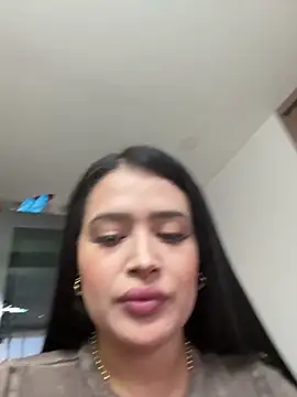 Snapshot of Sara_fun chatting on 02-19-25, 04:55 Sara fun online show from 02-19-25, 04:55