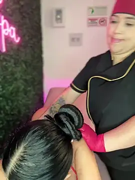 Snapshot of Sara_fun chatting on 03-19-25, 05:50 Sara fun online show from 03-19-25, 05:50