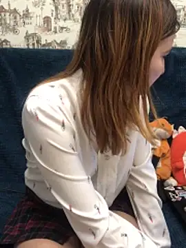 Chill Babe online show from 04-18-26, 01:37