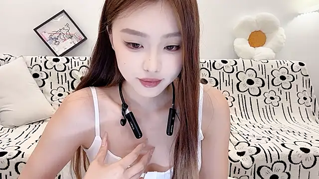 Snapshot of IAIA_iris chatting on 04-18-26, 07:58 IAIA iris online show from 04-18-26, 07:58