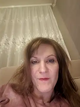 Snapshot of AnnieNet chatting on 05-01-26, 07:51 AnnieNet online show from 05-01-26, 07:51