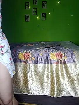 Snapshot of Sexy_Hena_69 chatting on 05-19-26, 05:41 Sexy Hena 69 online show from 05-19-26, 05:41