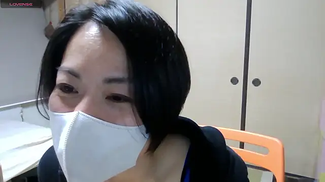 Snapshot of rin2432 chatting on 05-15-26, 02:13 rin2432 online show from 05-15-26, 02:13
