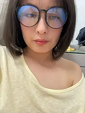 Faye-baby online show from 06-10-26, 03:22