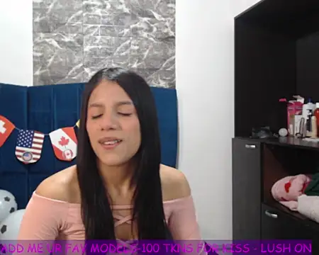 ISAMOONX online show from 06-18-26, 01:15