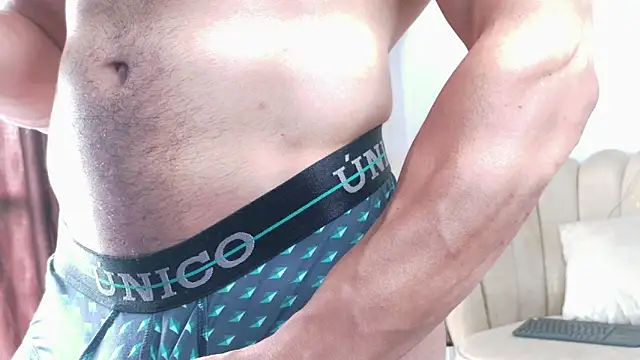 Aroon connor1 online show from 04-19-26, 06:10