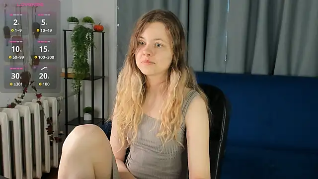 Glitch Doll online show from 04-30-26, 05:14