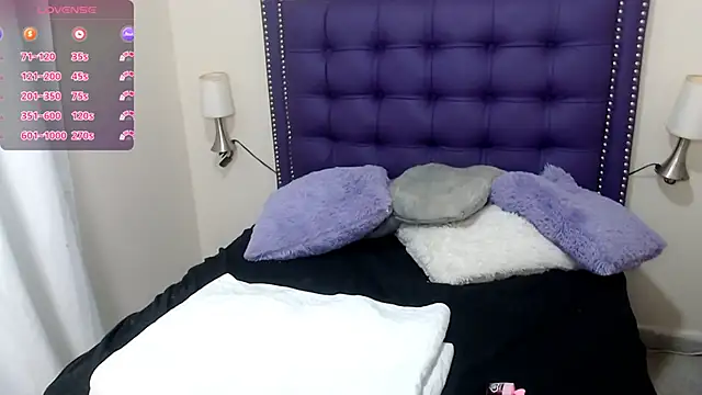 Snapshot of lunadreadd chatting on 06-02-26, 10:34 lunadreadd online show from 06-02-26, 10:34