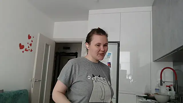 Nodarell online show from 06-18-26, 08:58